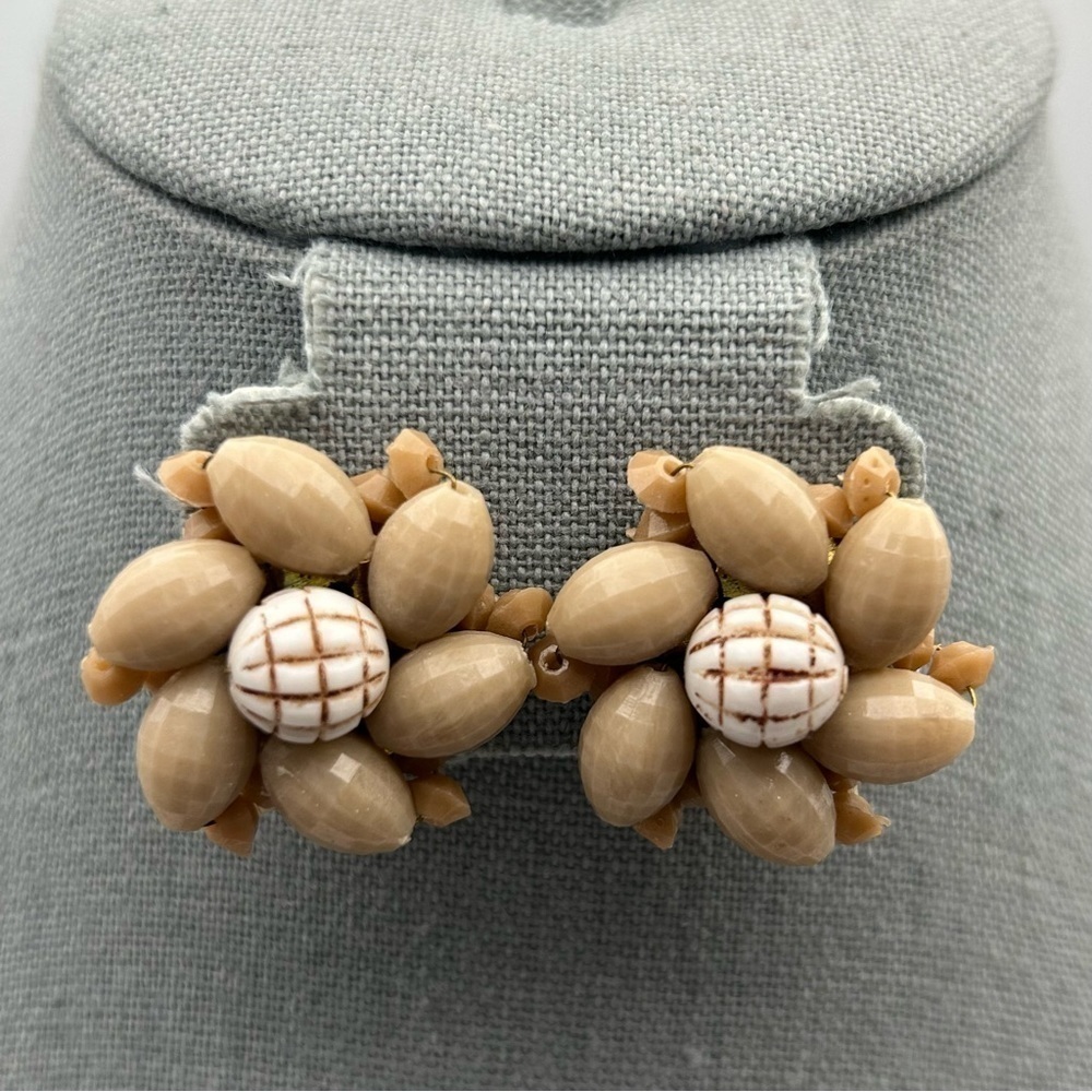 Vintage Swirl Flower Brown Faux Wood Inspired Plastic Beaded Clip On Earrings